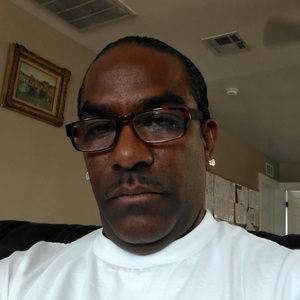 Meet your Posher, Manuel